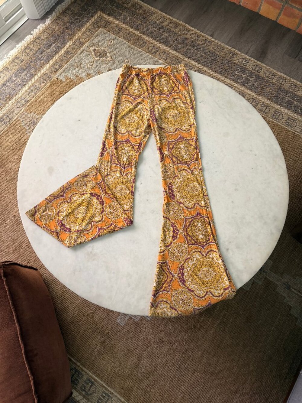 Novella Royale Janis Bell Pants Yellow Paisley Print Size Small Boho Retro